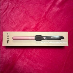 Foxybae curling wand NEW